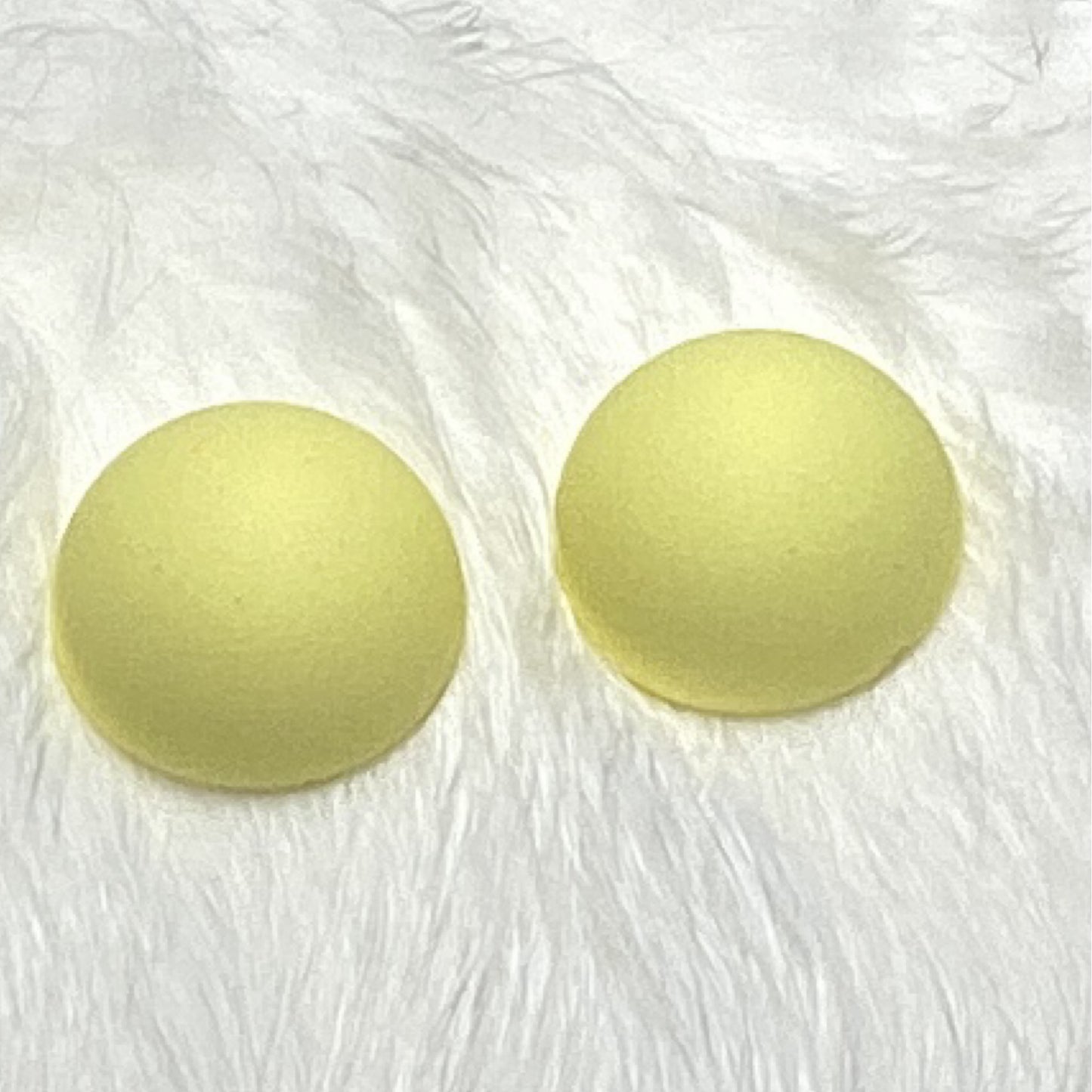Yellow pastel cabs 16 mm