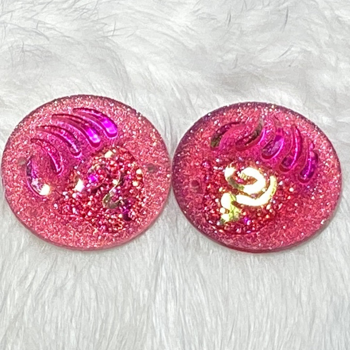 Pink bear paw resin cab 25 mm
