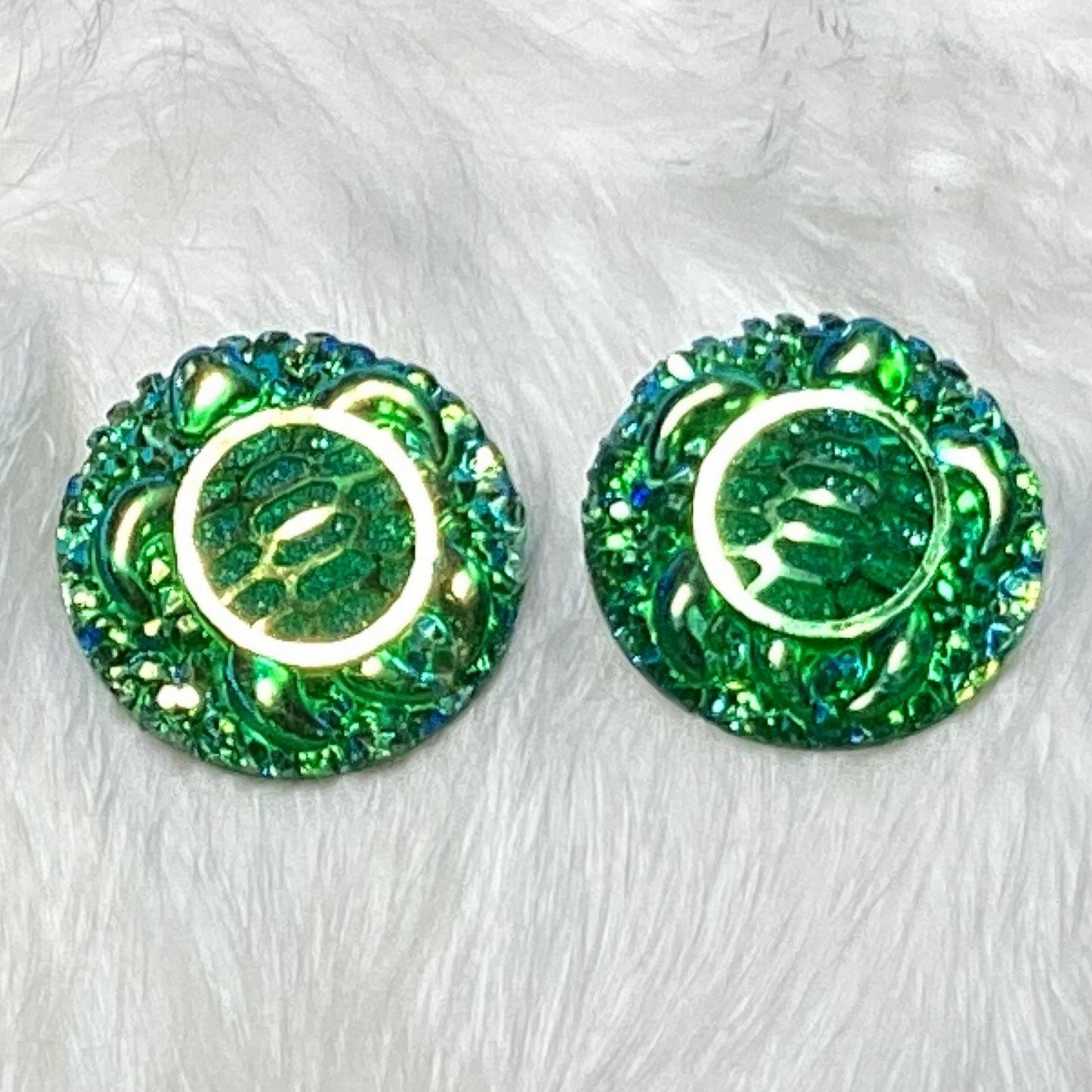 Green turtle resin cabs 25 mm