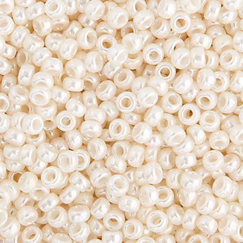 11/0 Antique Ivory pearl ceylon (0592V)