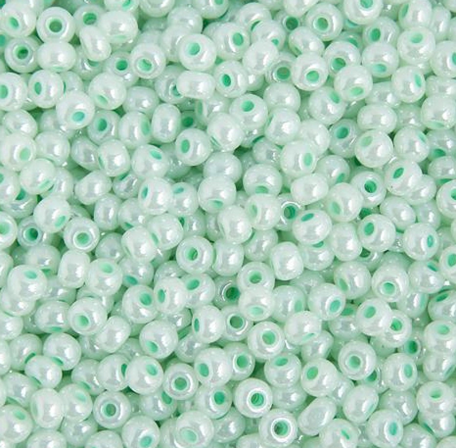 6/0 Green Ceylon