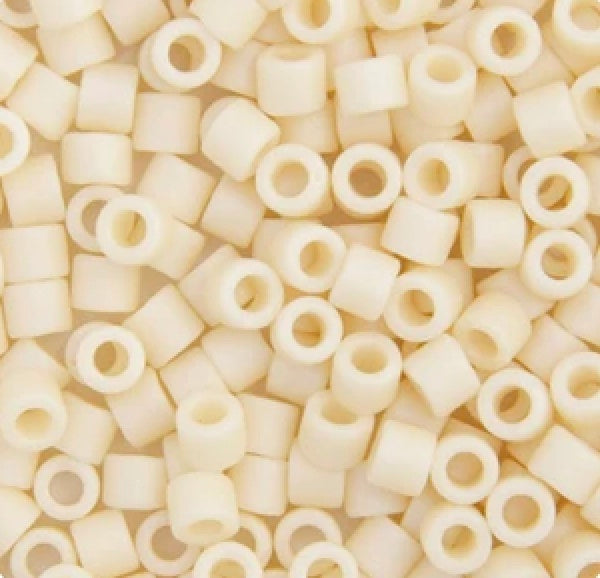 Miyuki 15/0 Delica Seed Beads Rd Cream Opaque Ab Matte 5.2gms (0883V)
