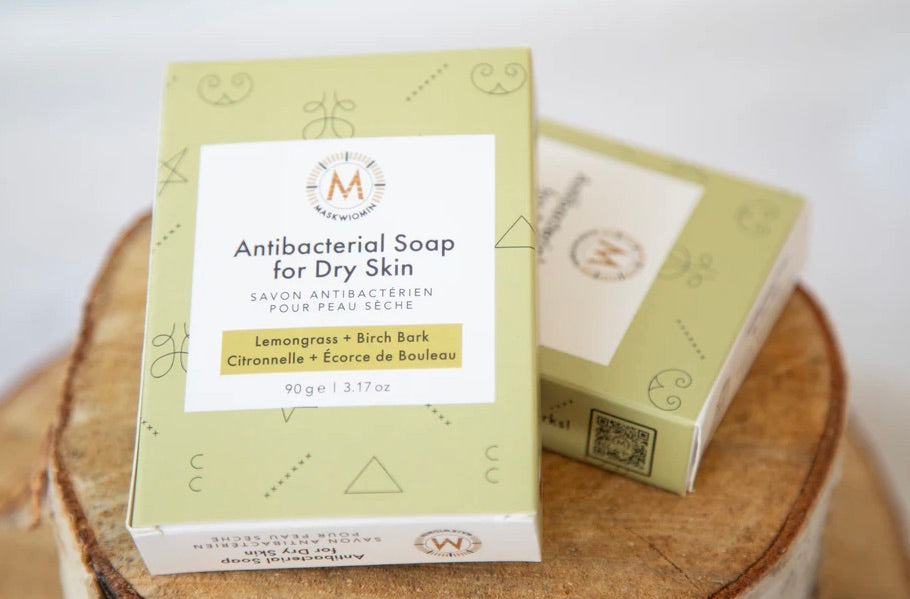 Antibacterial soap for dry skin