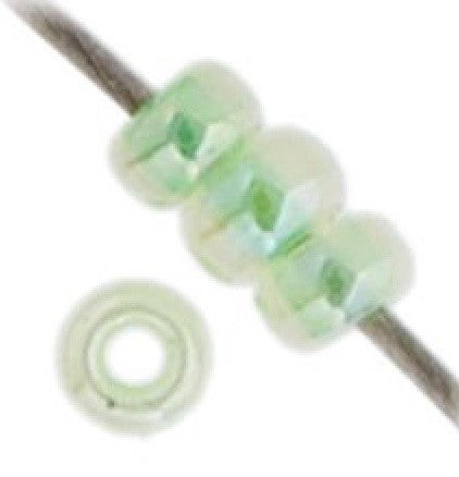 11/0 apx.22g Light Crystal Green (0520V)