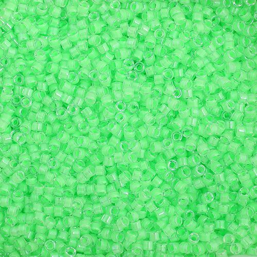 11/0 5.2g Vial Light Green Luminous Neon Color (2040V)