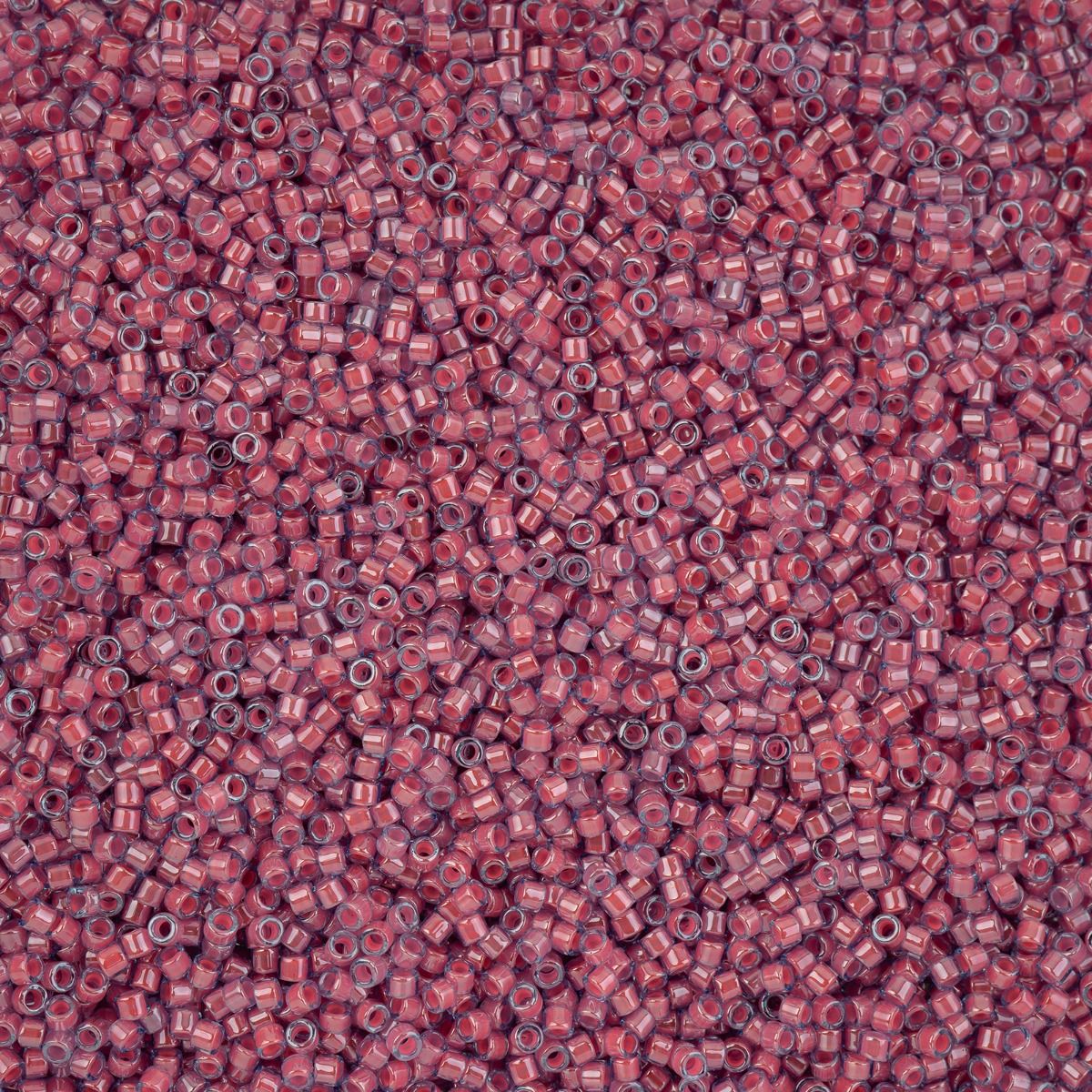 11/0 Delica 5.2g Pink Taffy Luminous (2048V)