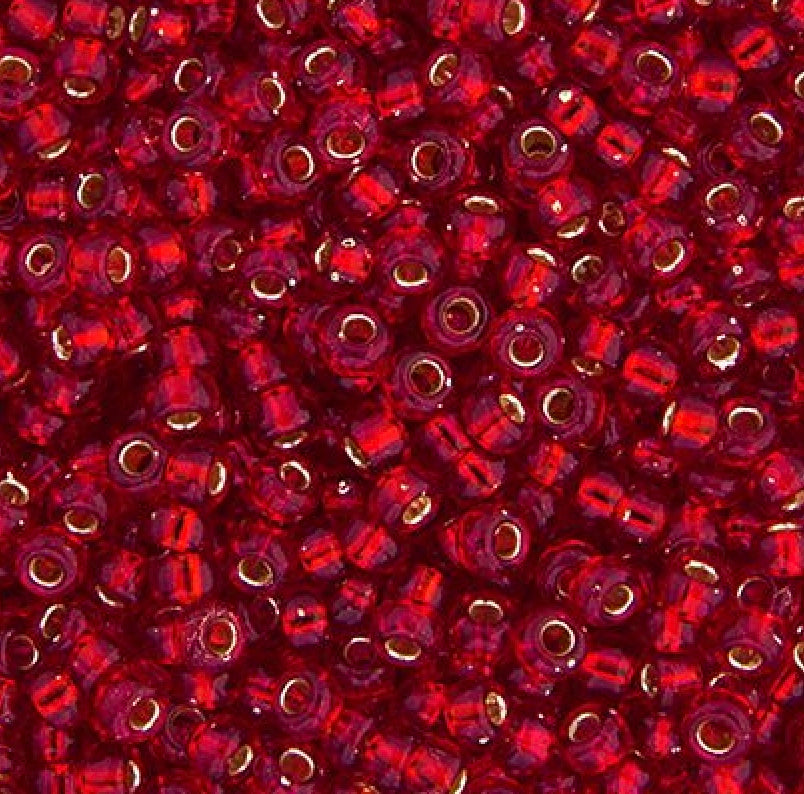 11/0 apx.22g Ruby Silver Lined (0011V)
