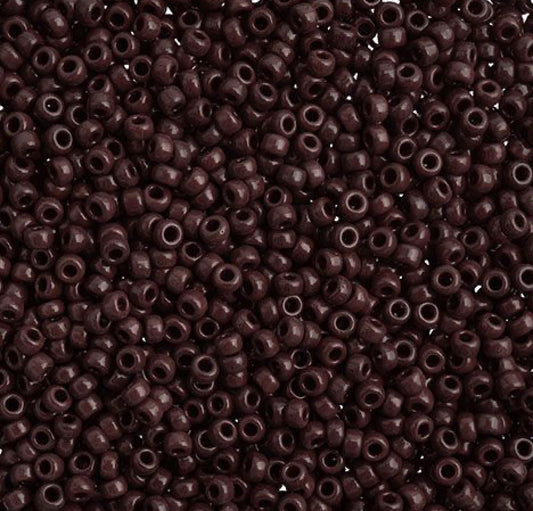 11/0 apx.22g Brown Currant Opaque (0419V)