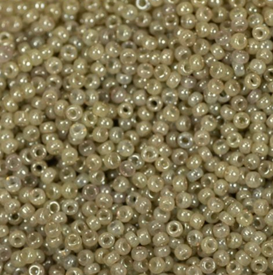 11/0 miyuki Light Olive Green Opaque 23g (2374V)