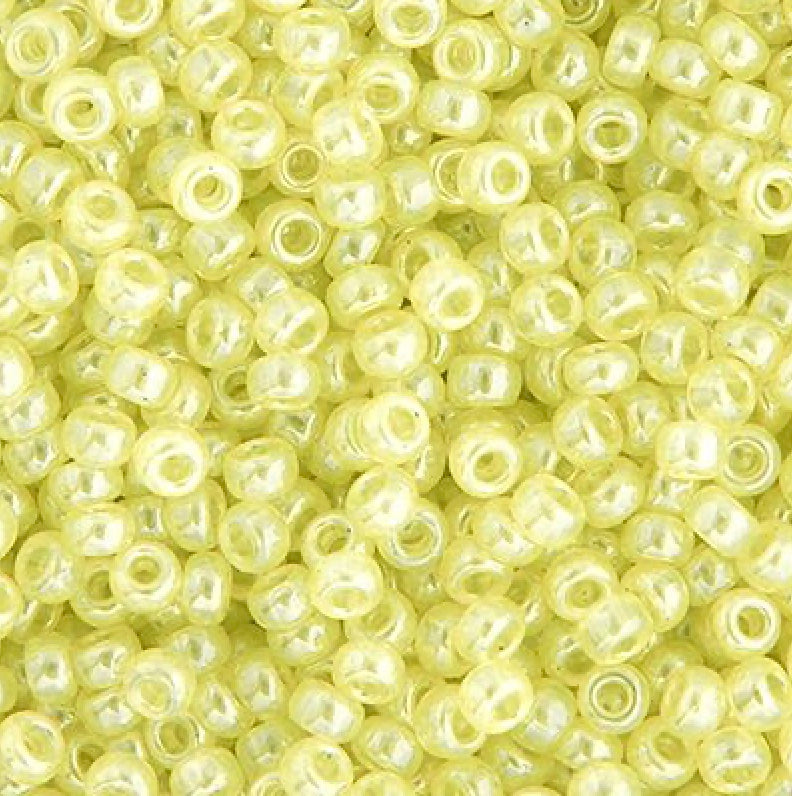 11/0 apx.22g Ceylon Light Yellow (0514V)