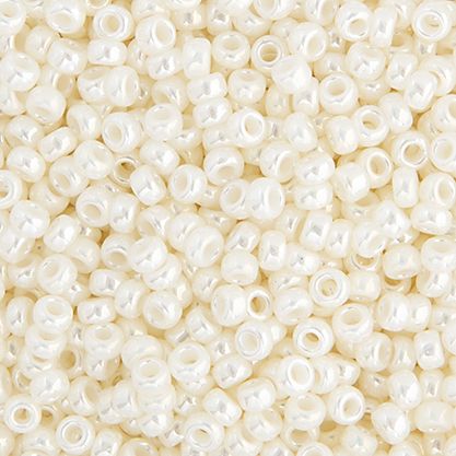 11/0 (22gms) ivory Pearl Ceylon (0591v)