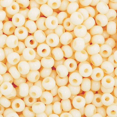 11/0 Vial Beige Dyed Chalk White apx23g (66440040V)