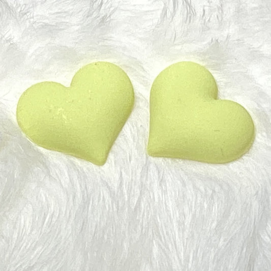 Yellow heart pastel cabs 27 mm