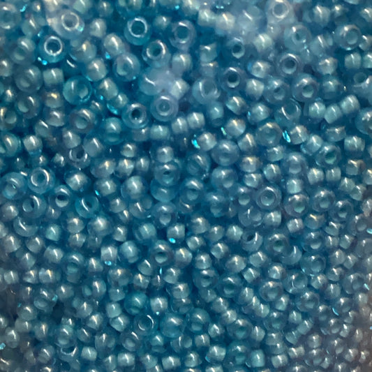 10/0 Aqua/clr Czech bead