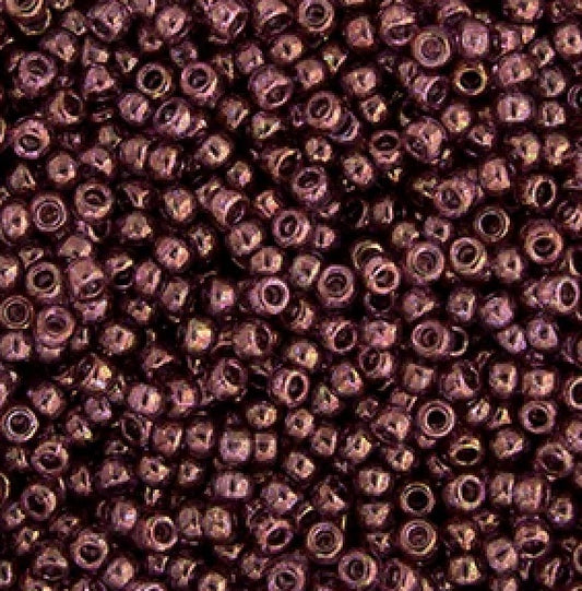 11/0 - Amethyst Gold Luster 5.2g (0108V)