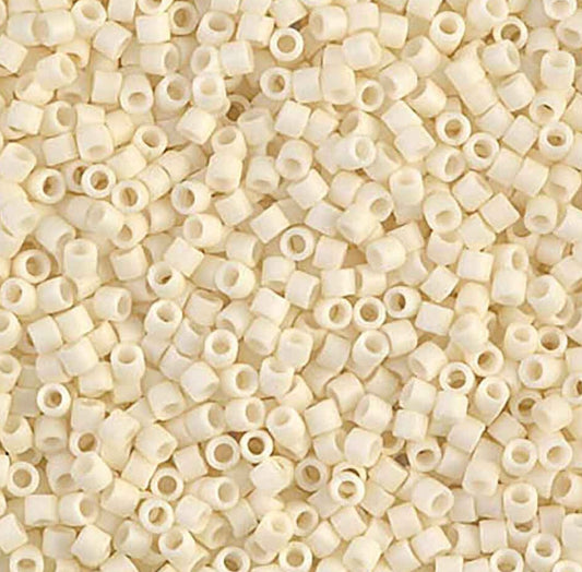 10/0 Delica Matte Cream 5.2g (0352V)