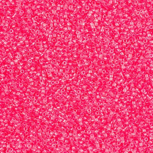 11/0 Delica Wild Strawberry Luminous 5.2g (2035V)