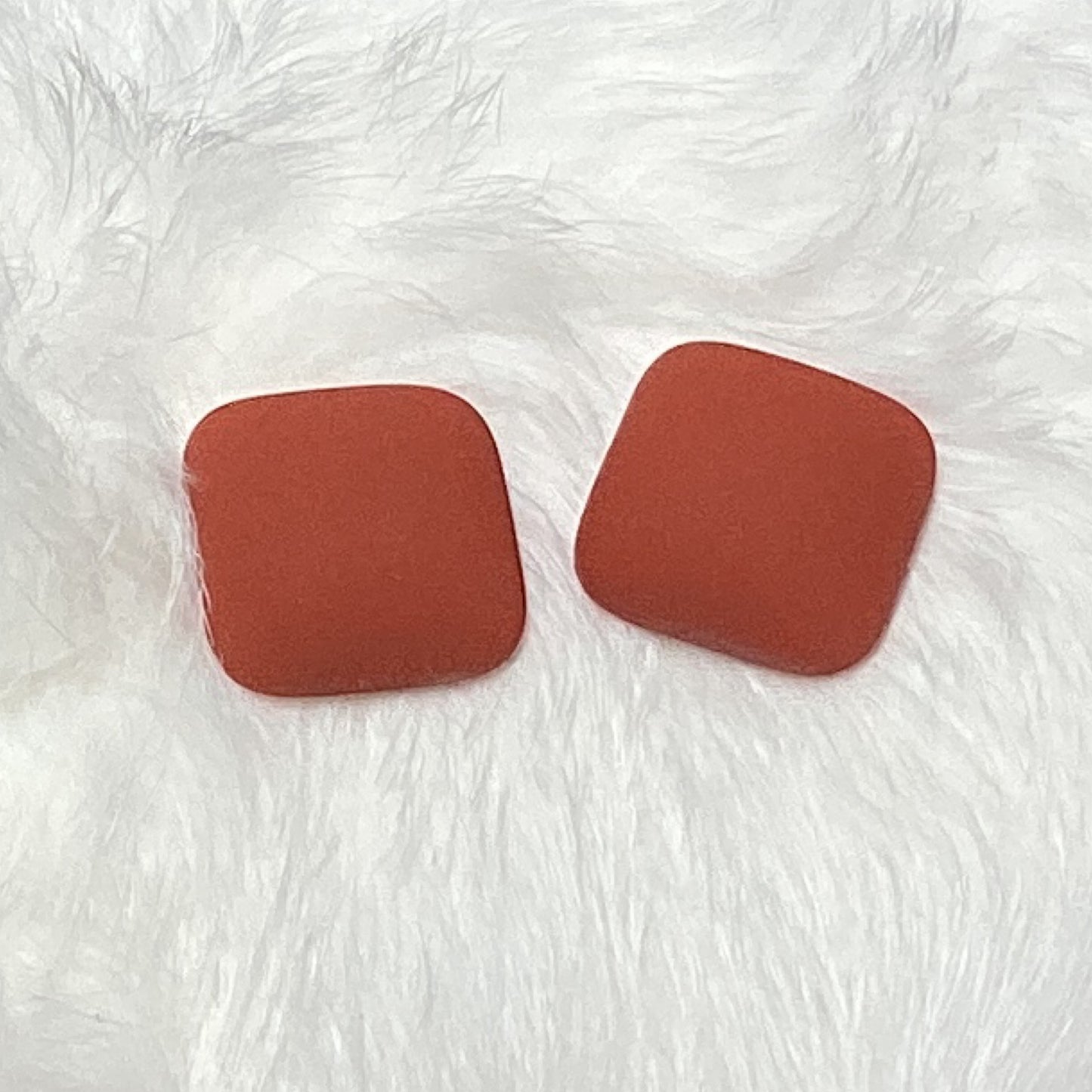 Matte terracotta square 17mm