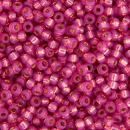 11/0 apx.22g Dark Rose S/L Dyed Alabaster (0645V)