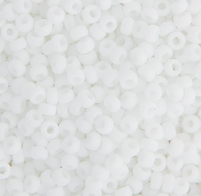 11/0 in Matte Chalk White Opaque (22g) (0402FV)