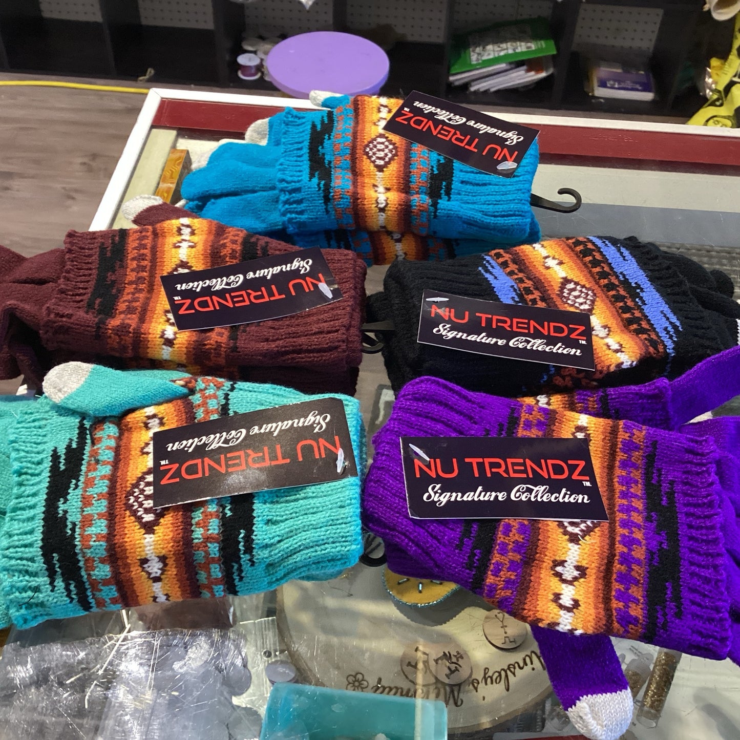 Nu Trendz Native Gloves