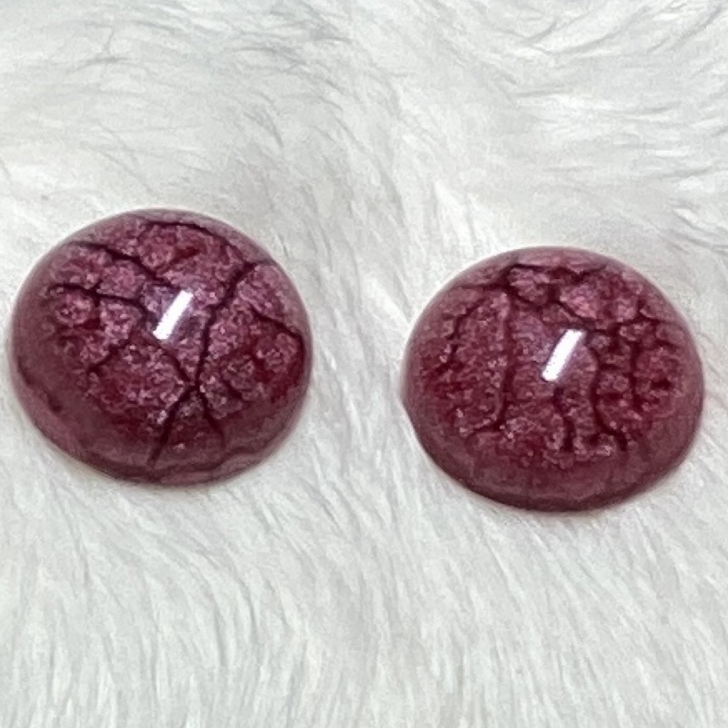 Purple glitter round cab 16 mm