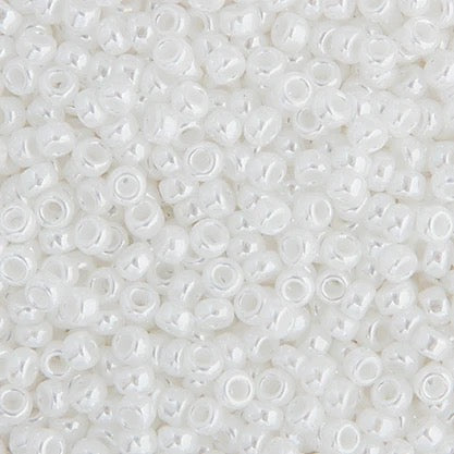 11/0 apx.22g White Pearl Opaque Luster (695SB110-0420V)