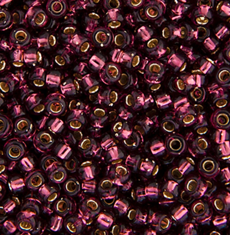 11/0 apx.22g Dark Smoky Amethyst S/L (0013V)